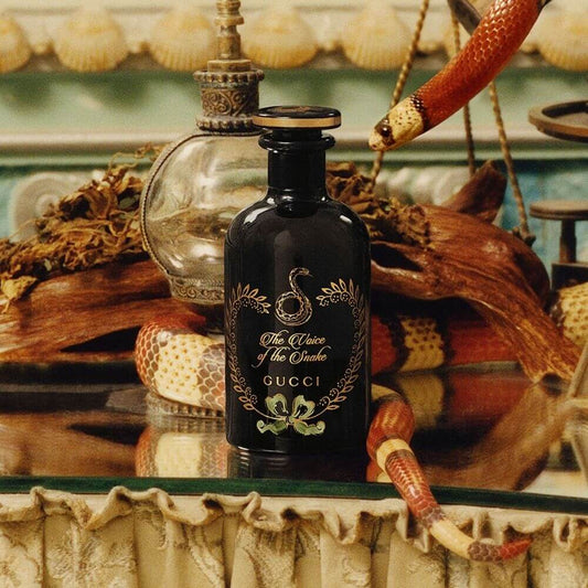 Gucci A Midnight Stroll: An In-Depth Review of a Captivating Unisex Fragrance