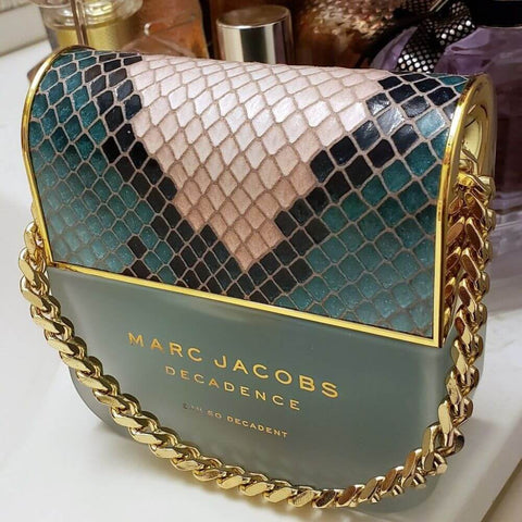 Marc Jacobs Decadence Eau So Decadent Review - A Playful and Radiant Fragrance for the Spirited Woman