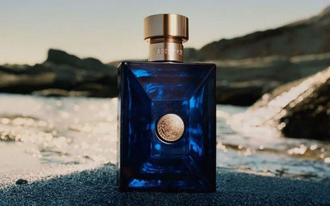 Versace Dylan Blue For Men Review - The Captivating Scent of The Blue Moon