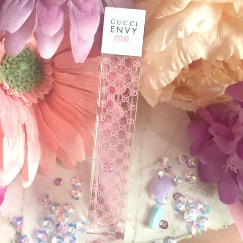 Gucci Envy Me For Women Review - The Egocentric Scent of Success