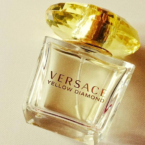 Versace Yellow Diamond For Women Review - The Enveloping Scent Of The Golden Hour